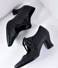 Unique Vintage Special Occasion|Heels>Vintage Style Black Leatherette Bow Tie Pointed Toe Heels
