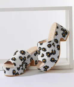 Unique Vintage Heels|Sandals>White & Black Daisy Print Platform Mule