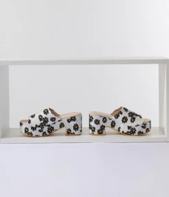 Unique Vintage Heels|Sandals><noscript><img width=