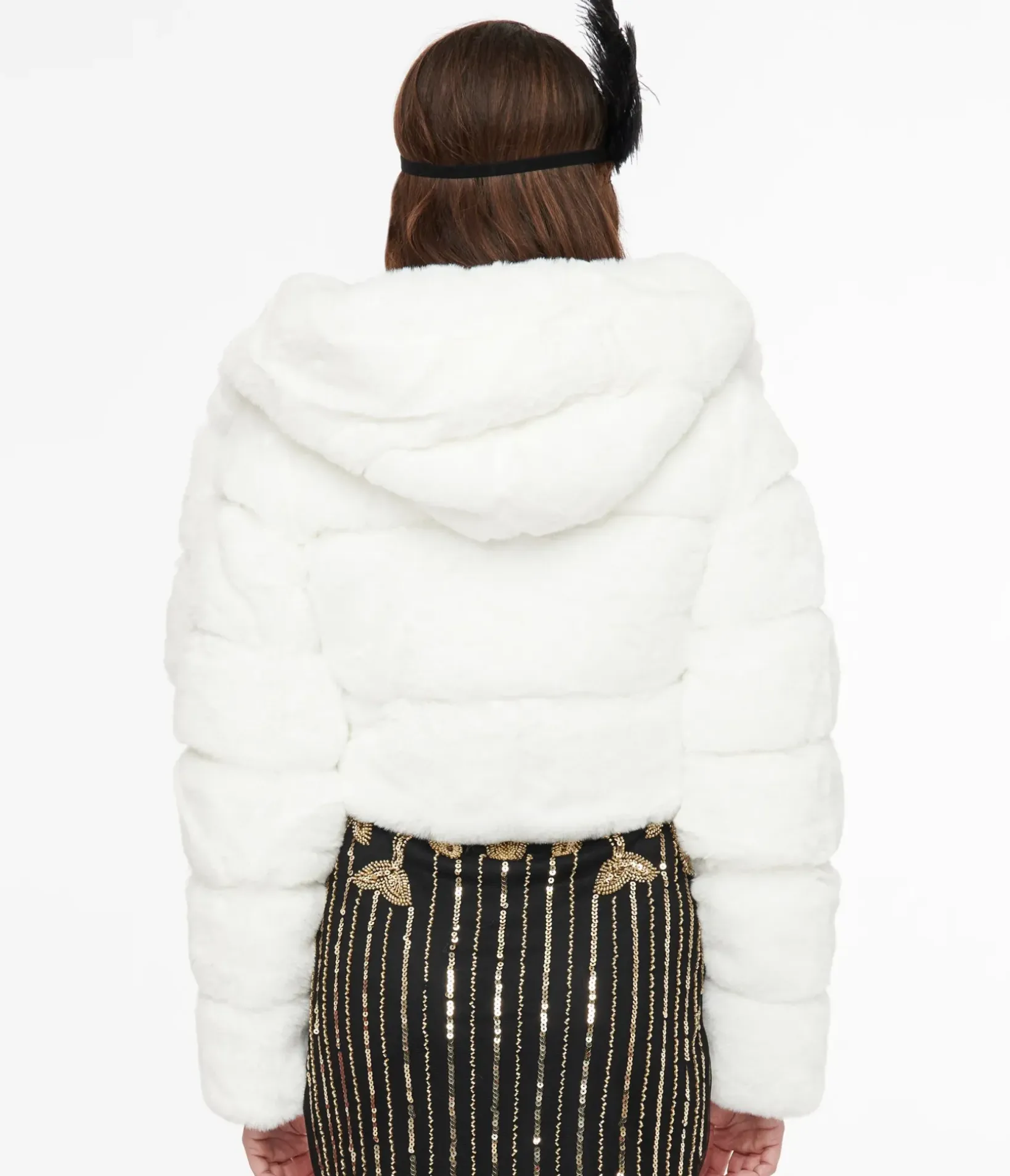 Unique Vintage Coats & Jackets>White Faux Fur Puffer Crop Jacket