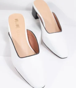 Unique Vintage Heels>White Leatherette Beaded Piping Pointed Toe Mule
