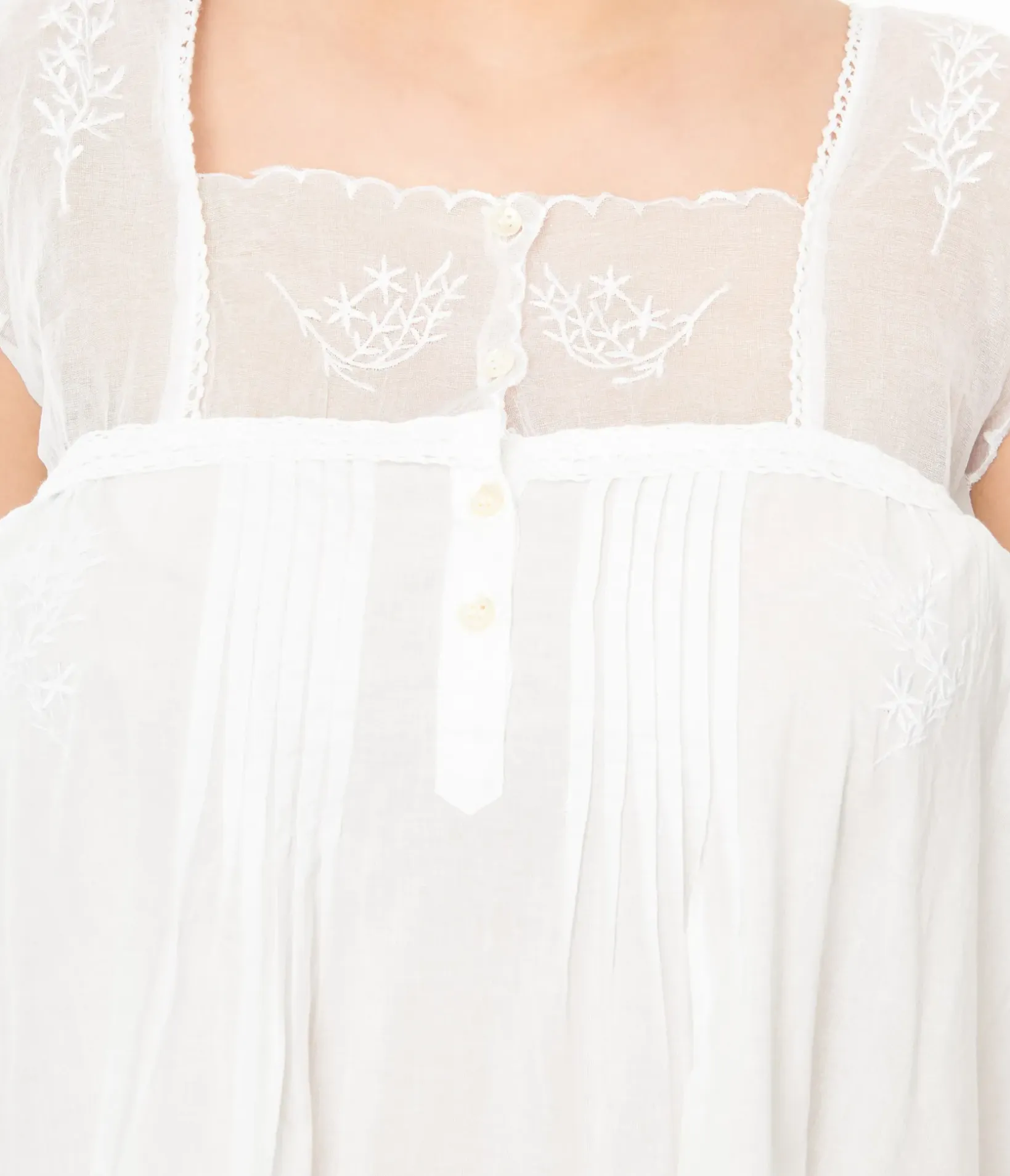 Unique Vintage Lingerie & Shapewear>White Mary Nightgown