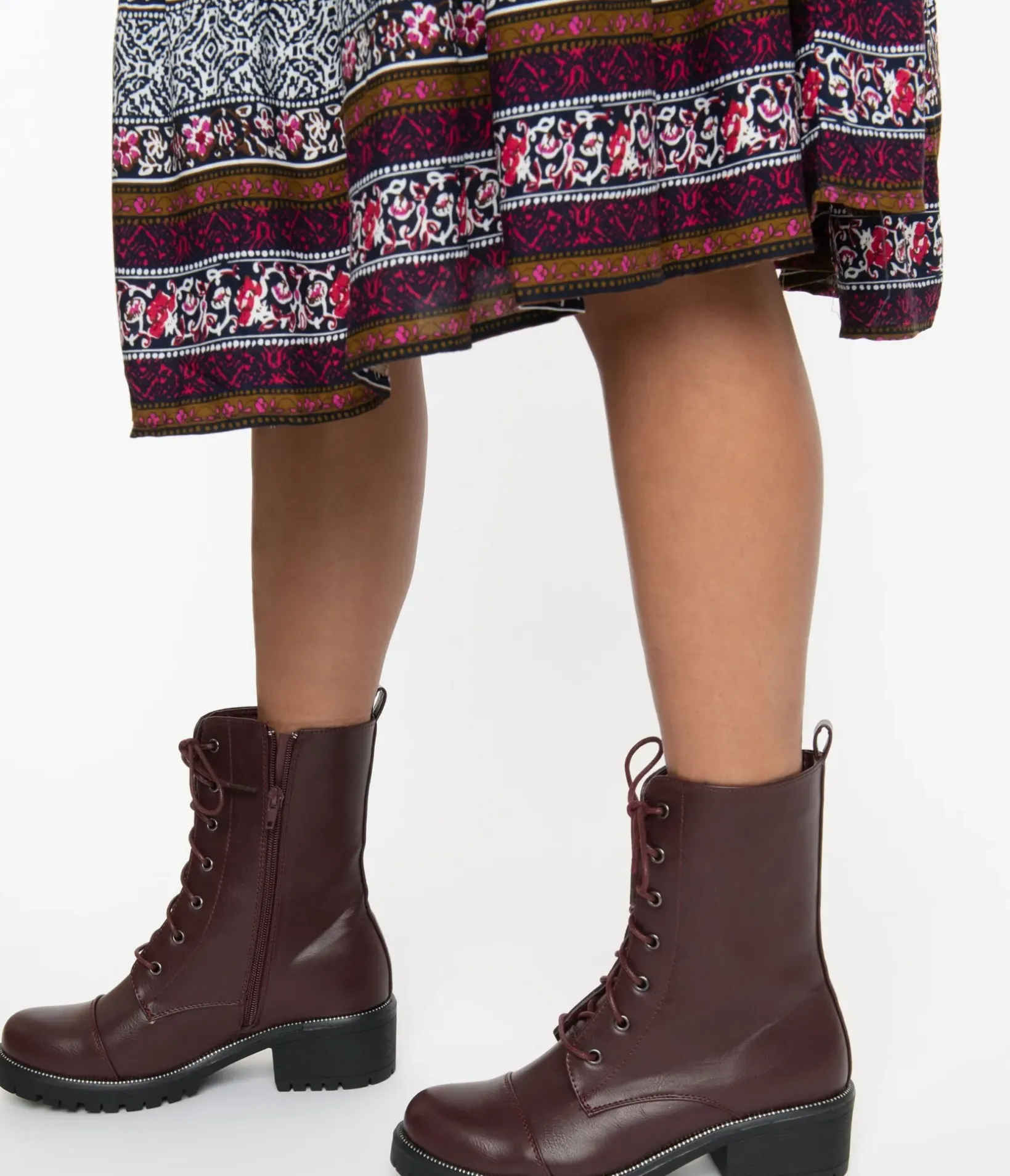 Unique Vintage Boots>Wine Leatherette Lace Up Combat Boots